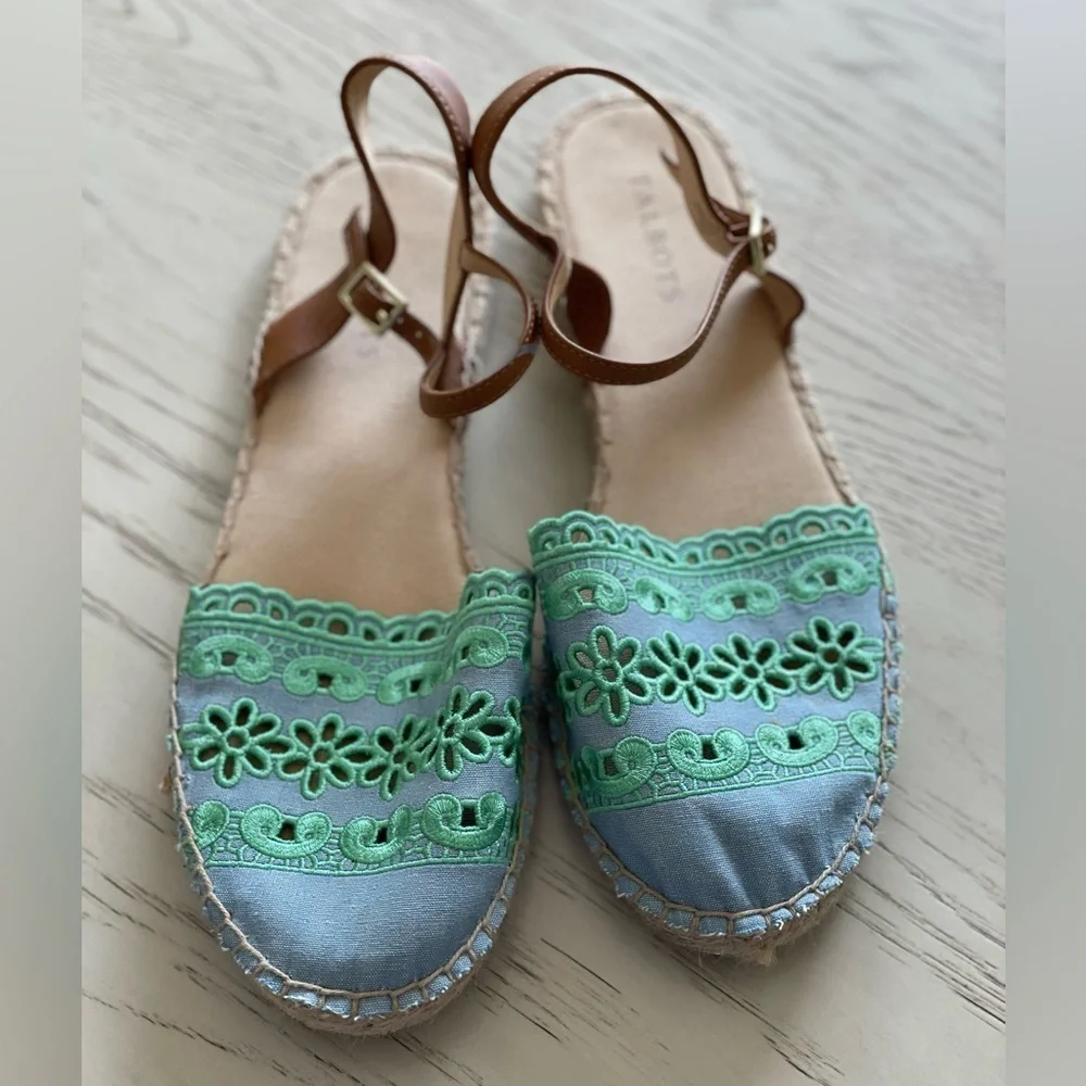 TALBOTS IZZY D'ORSAY CHAMBRAY EYELET ESPADRILLE SANDALS SIZE 9